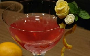 女性のお客様に大好評！インスタ映えするカクテルデコレーション～誕生日や記念日におすすめ
