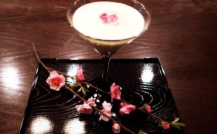 【ミクソロジー】もうすぐ雛祭り～日本の伝統と春を味わえる期間限定カクテル『Botanicals Bless』