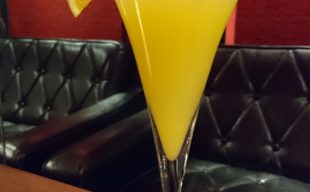 はじめてのBAR～知っておくと使える、バーの定番カクテルの豆知識【ロングカクテル編】