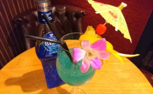 夏が旬の美味しいフルーツを満喫！当店おすすめのトロピカルカクテル