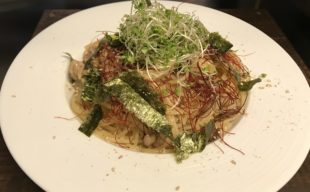 【秋のおすすめ料理】たっぷりキノコと鶏肉の和風パスタ～栄養価の高い食材を使用