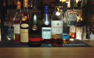 王侯貴族のお酒「ブランデー」について~歴史上の人物やエピソードとともに3種をご紹介 王侯貴族のお酒「ブランデー」について~歴史上の人物やエピソードとともに3種をご紹介